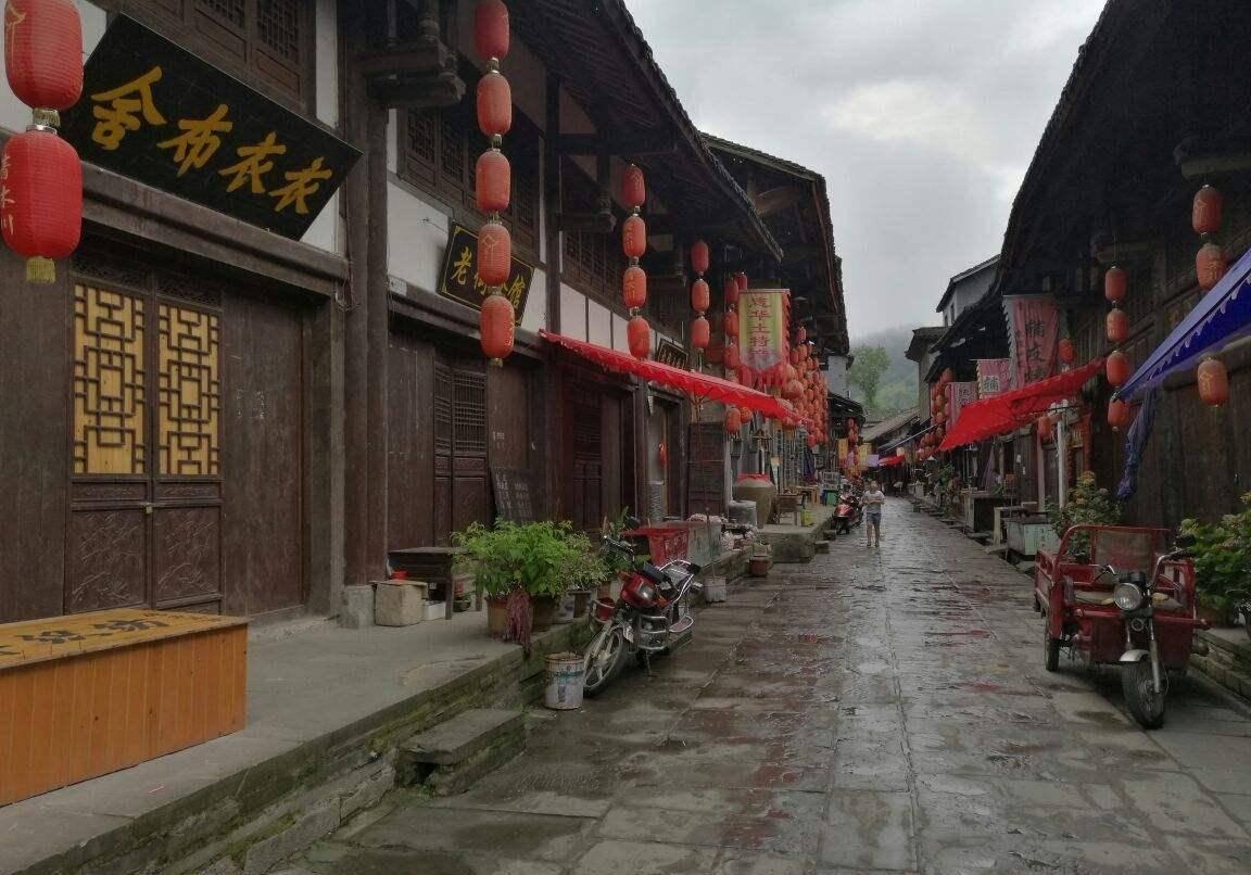 考研白热化阶段在图书馆遇到一个特别喜欢的人，该表白还是忍着？游戏画面